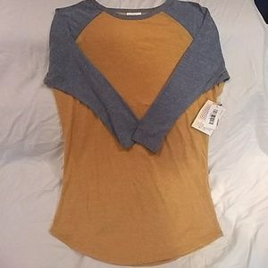 LuLaRoe S Randy Tee